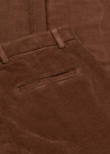2000049720837-HW24-Men-Trousers-Dantendorfer-Dantendorfer_439f5b9c-2b63-4841-a05d-16281bbb5335.jpg