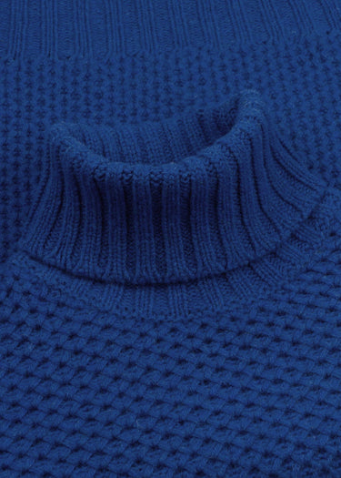 2000049881132-HW24-Women-Pullover_6caa1e07-6cba-44ef-9934-49f4dc67415c.jpg