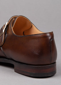 Crockett and Jones Herren Lederschuh Monkstrap in braun mit silberner Schnalle und Ledersohle